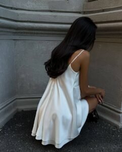 Šilkinė suknelė Elegant white - Image 4