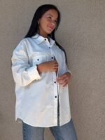 Balti marškiniai juodomis sagutėmis - Image 4